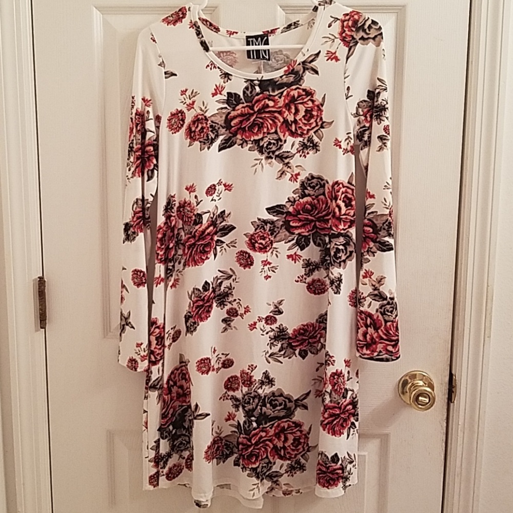 Floral print long sleeve dress